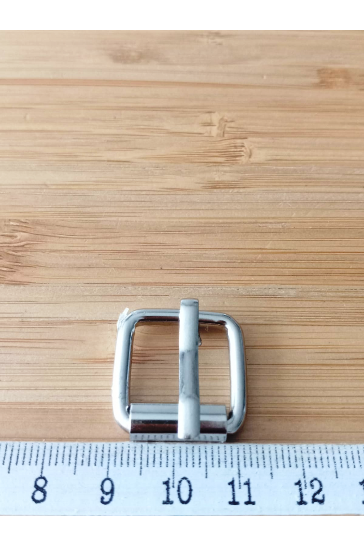 1.5 cm * 3 mm makaralı toka metal renk