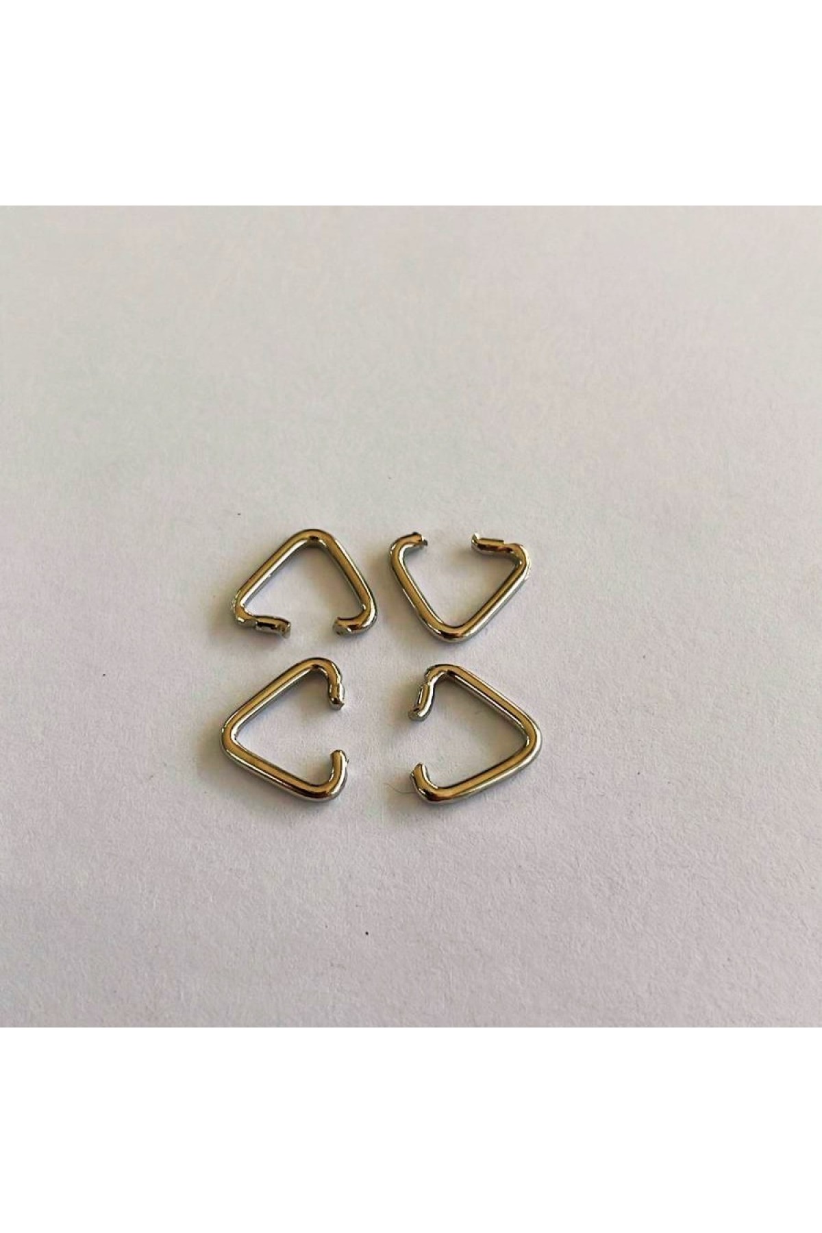1,5 mm Üçgen Metal Halka - Nikel Kaplama (Min. Alım 500 Adet)