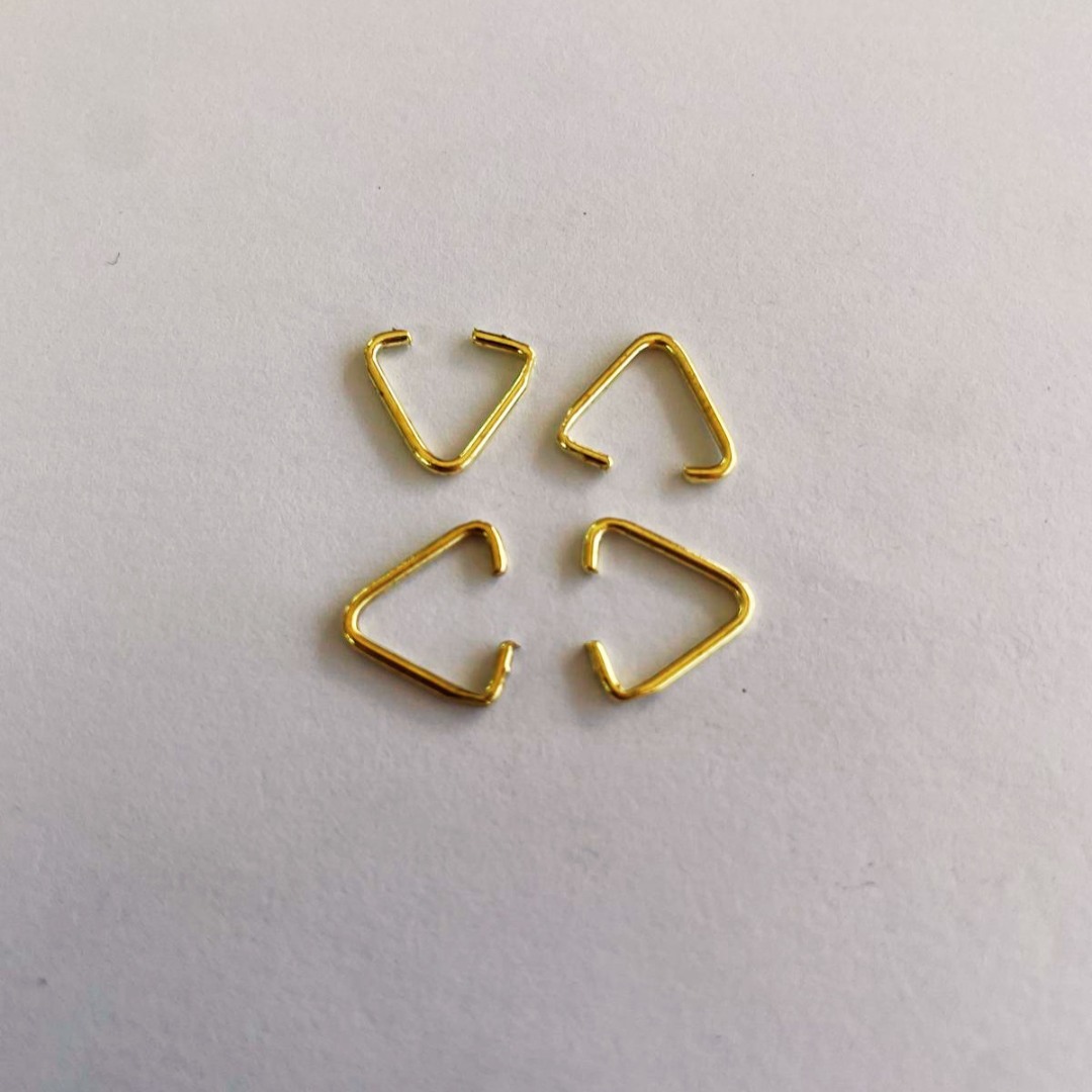 12x11x1.2 mm Gold Üçgen Bağlantı Halkası - Berkler Metal